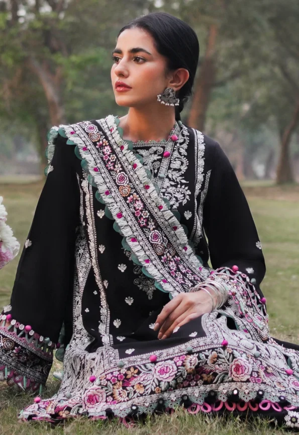 Zaha TALAYEH Luxury Embroidered Slub Khaddar 3pc-08