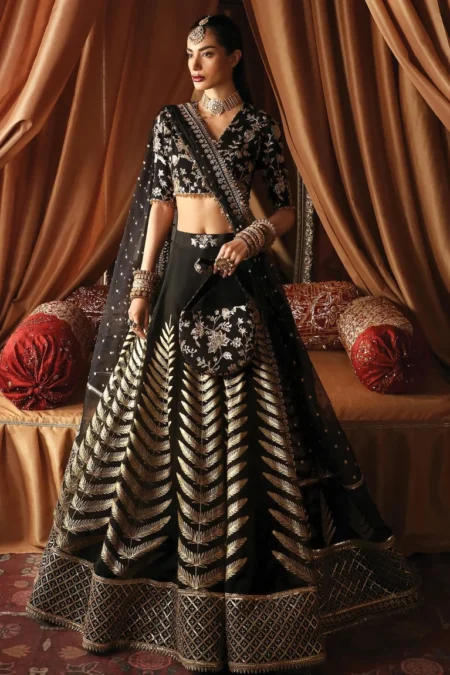 Afrozeh - Divani-Formal Collection -The Silk Edit -Zareen-05