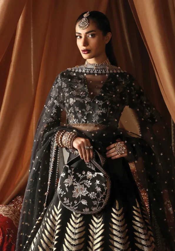 Afrozeh – Divani-Formal Collection -The Silk Edit -Zareen-05