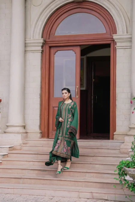 Saira Rizwan Winter Unstitched- ISMAT SR-01