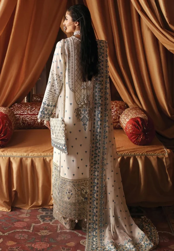 Afrozeh – Divani-Formal Collection -The Silk Edit -Chandni-02