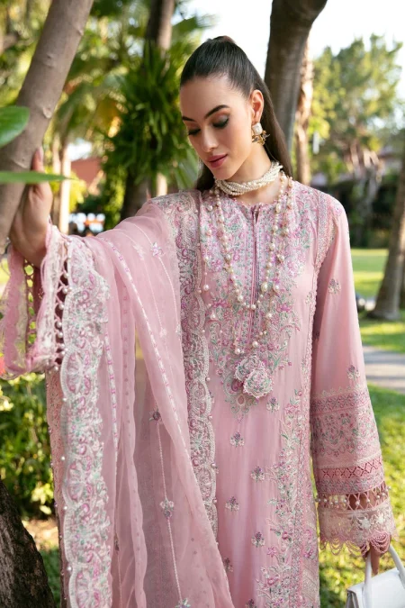 Kanwal Malik-Sareen Luxury Lawn 2024-Misty