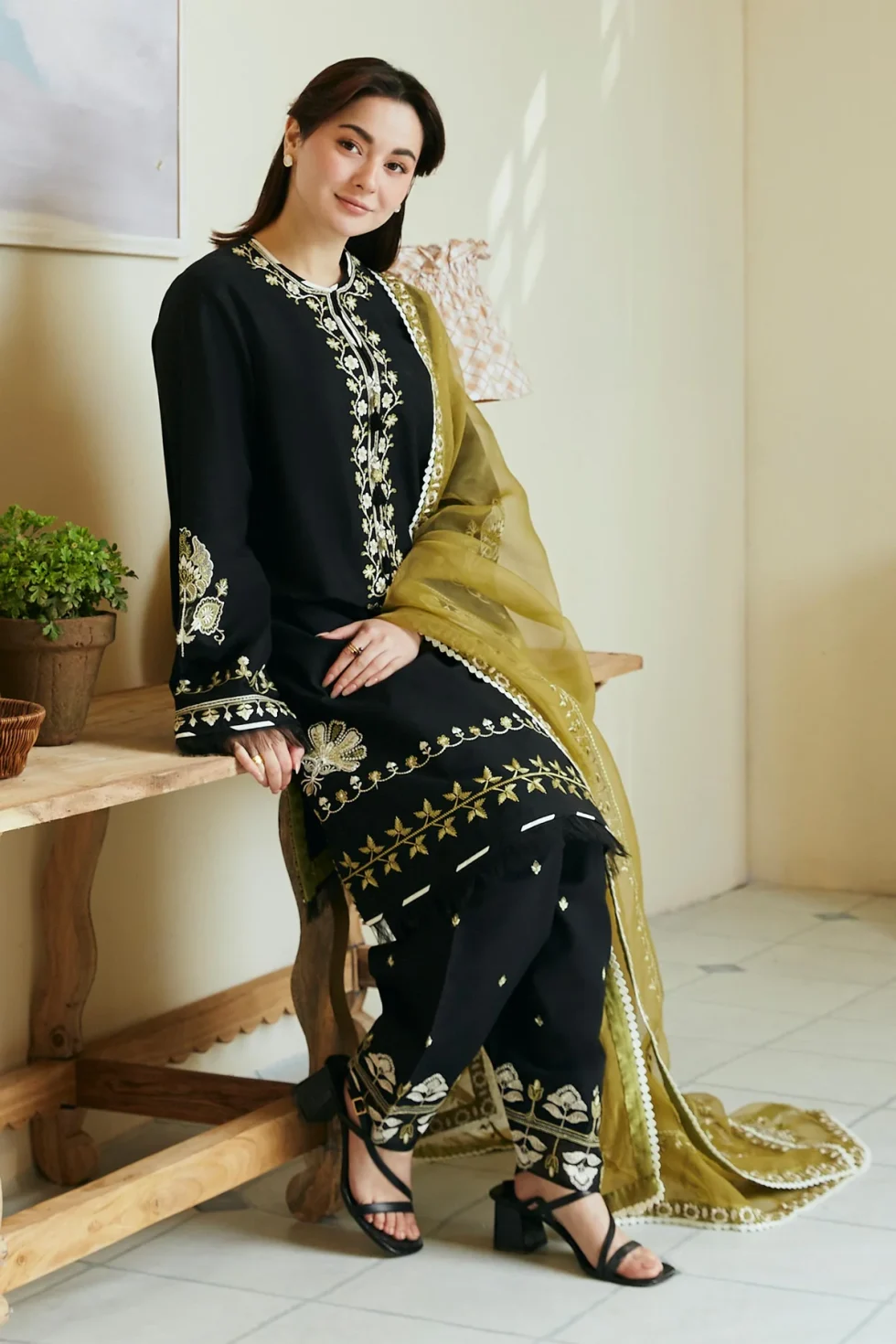 Zara Shahjahan-Coco Lawn Unstitched '24 ARZOO-1B