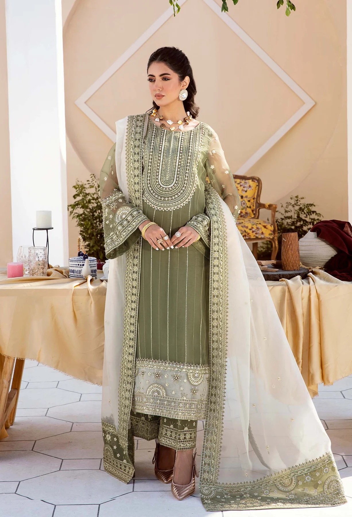 Akbar Aslam- Organza Suit-REHEMA-02