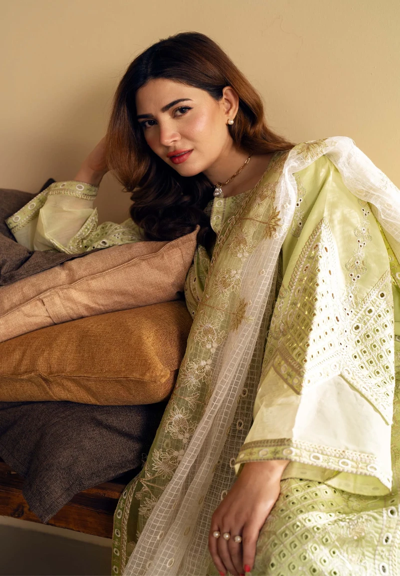 Maryum & Maria Eid Luxury Lawn-YULIA