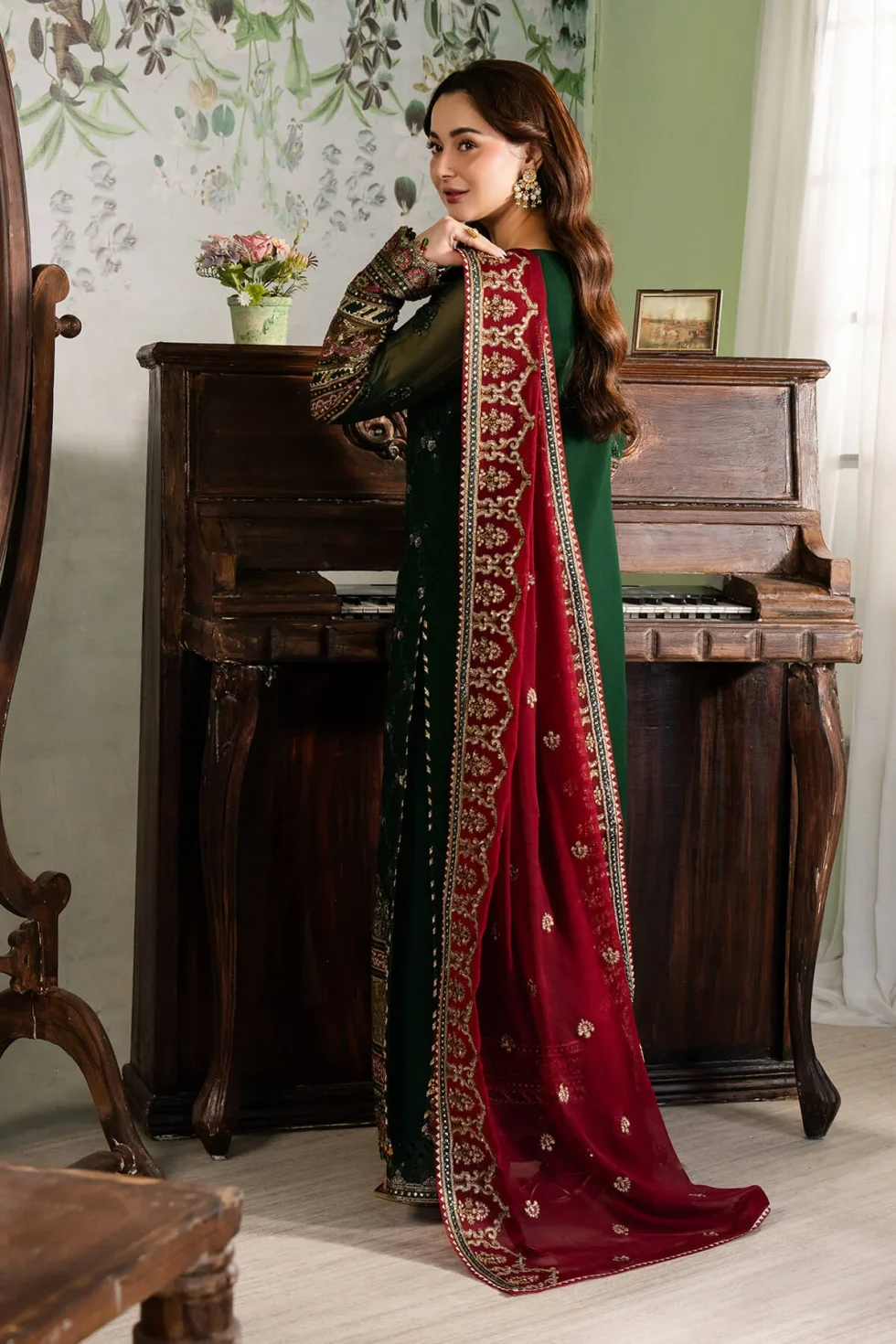 Naina By Imrozia Embroidered Chiffon 3pcs- Nafay