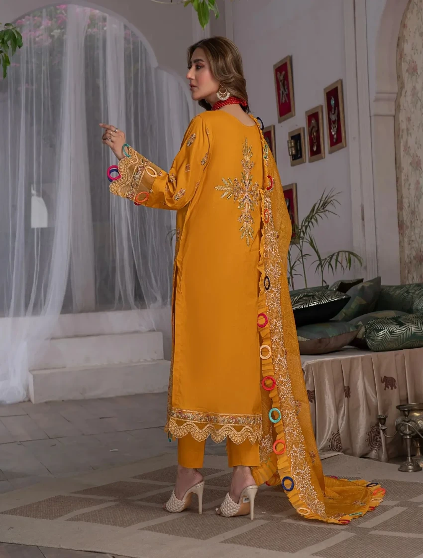 Manizay Gul Maina Embroidered Lawn 3pcs-05