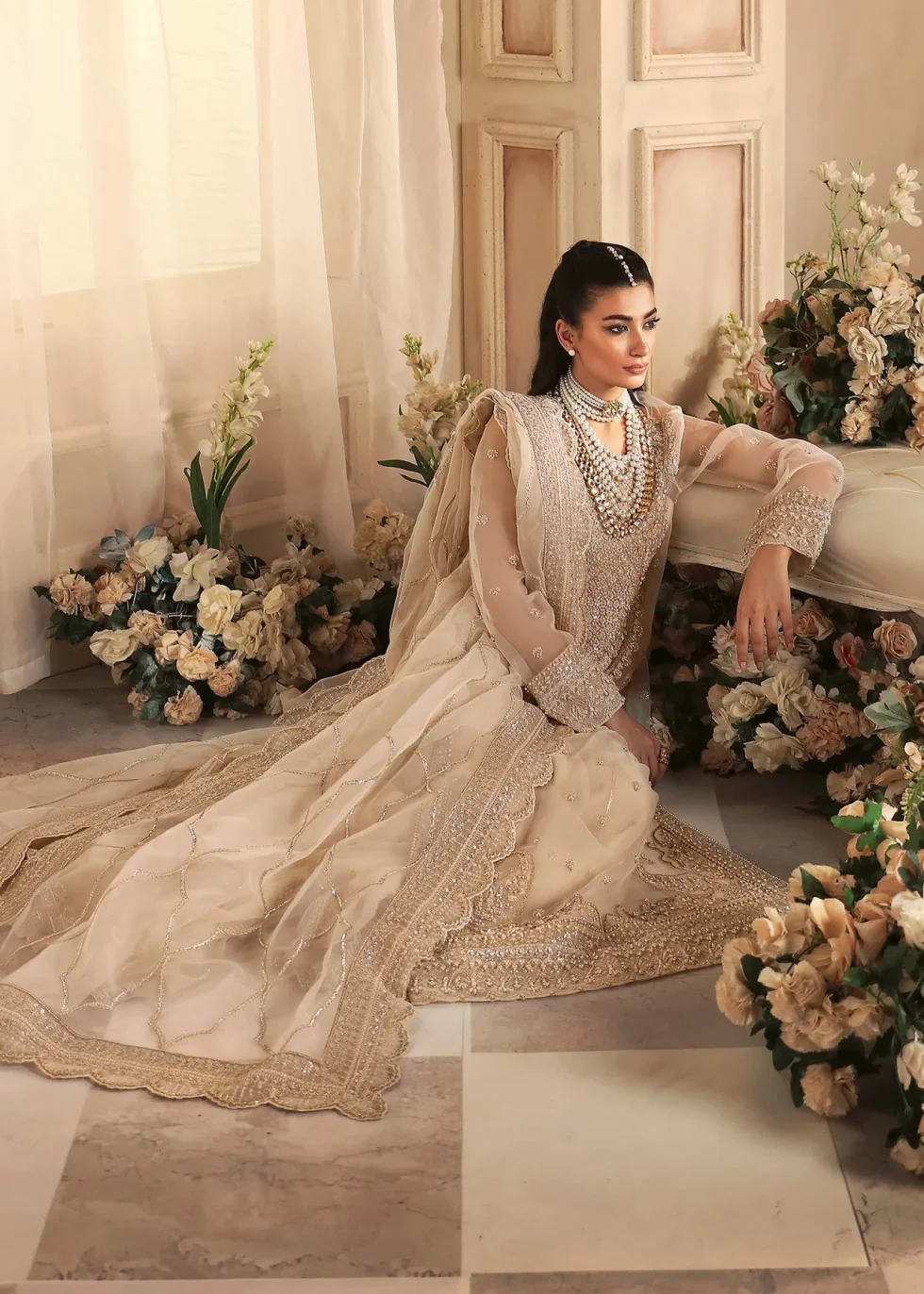 Akbar Aslam-Aleia Wedding Suit- Azucena