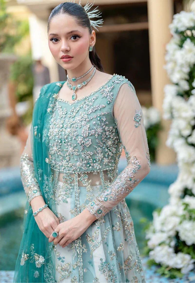 Mushq Mann Mein Tu Wedding Luxury Suit- Kahani- What U Wear