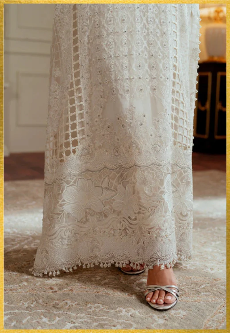 Baroque-Chantelle Embroidered Chiffon Unstitched 3Pc-FF1