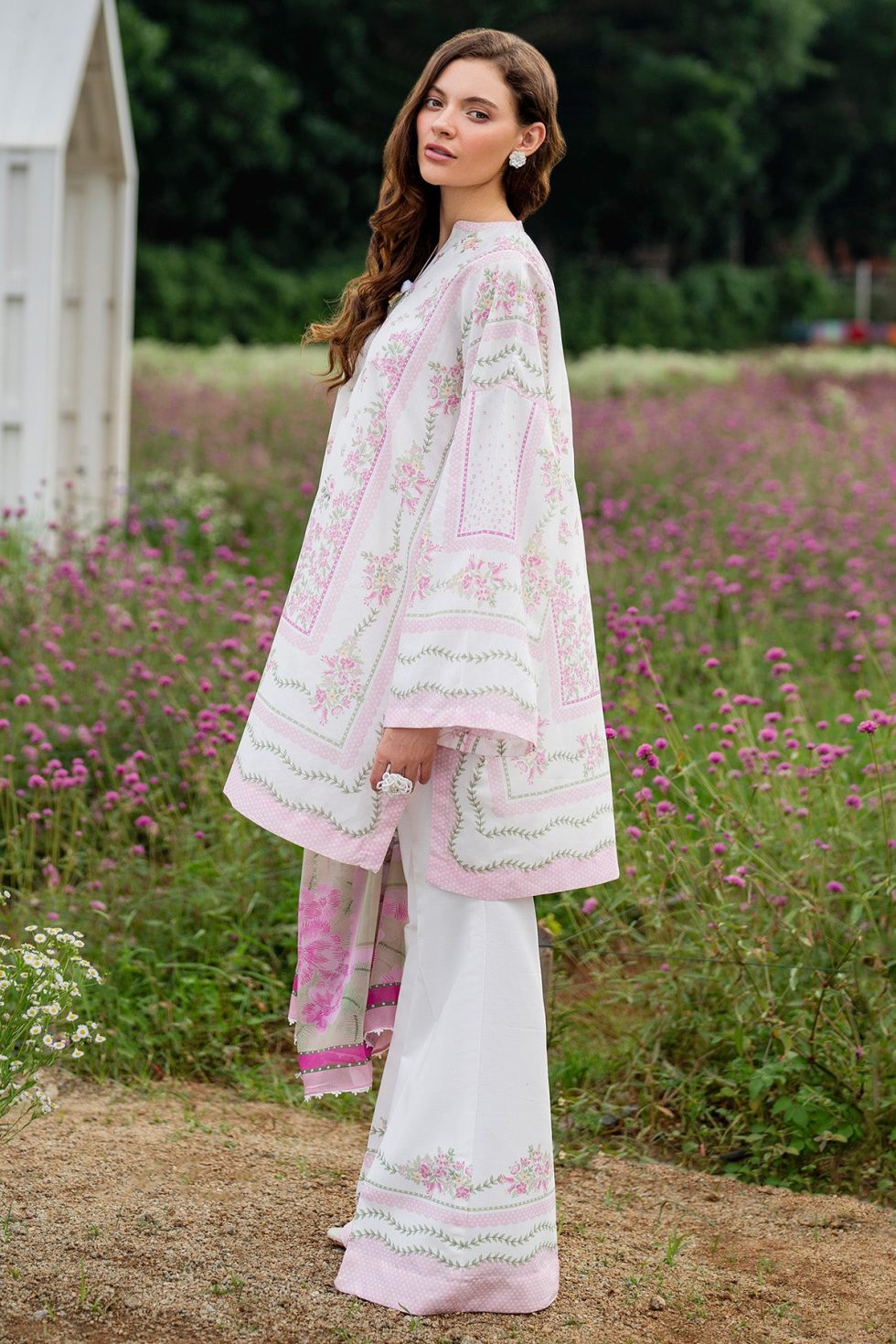 Jazmin Digital Printed Lawn USE-9229 3 Jazmin Digital Printed Lawn USE-9229